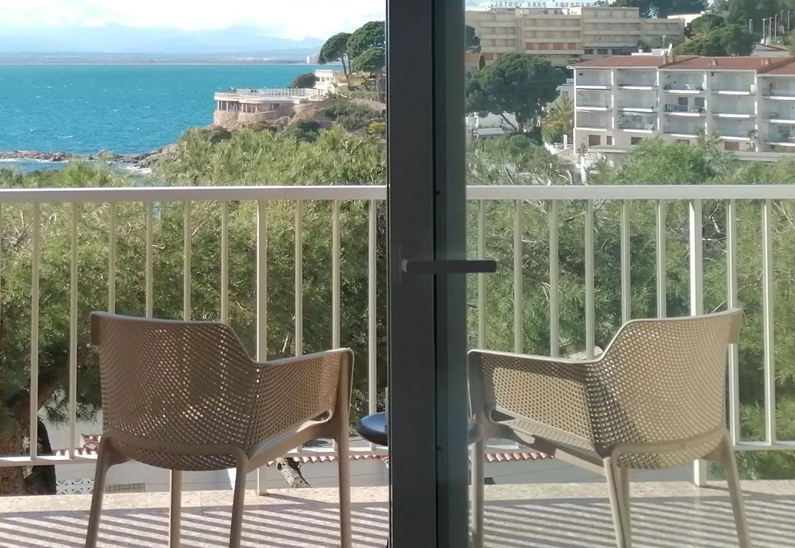 Global Immo 3387 Corsario Apartman Roses